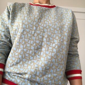 Sweater gold thread red, light blue gold and white